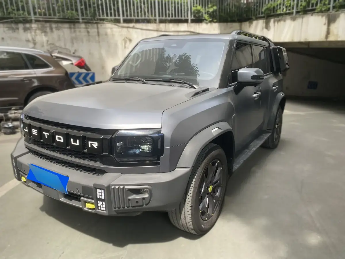 2023 Jetour Traveller 2.0T 254HP L4 7DCT