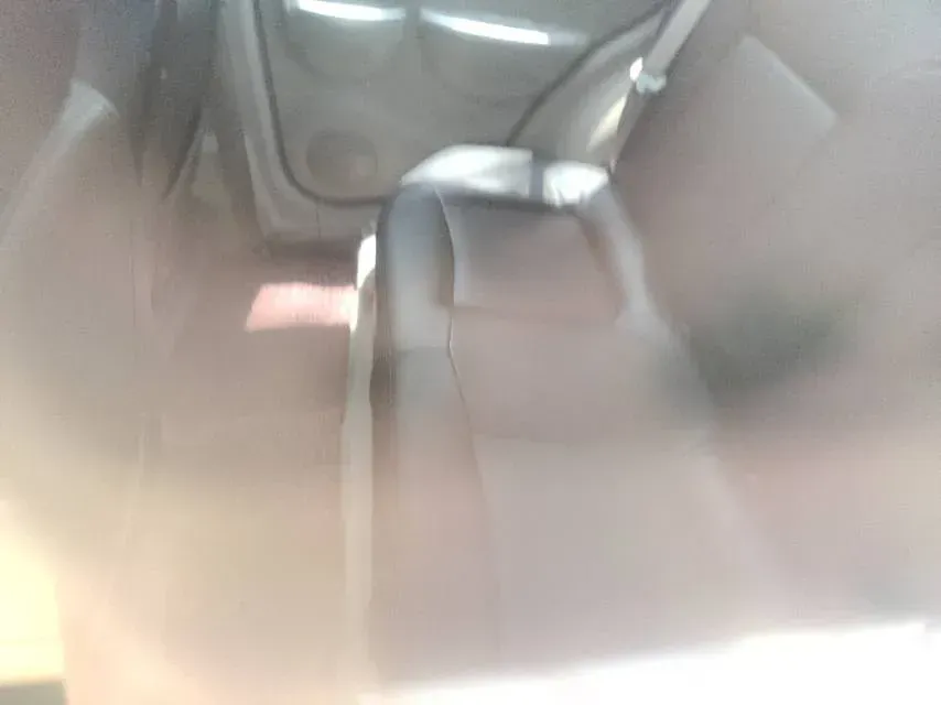 2011 LiFan 320 1.3L 88HP L4 CVT,autocango,china used car exporter,china ev exporter,chinese used car exporter,chinese used ev exporter