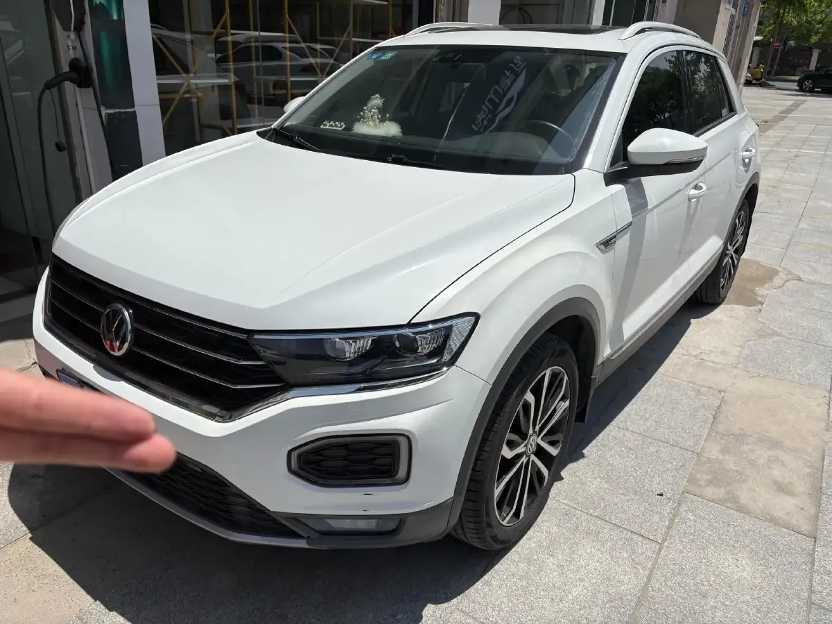 2019 Volkswagen T-Roc 1.4T 150HP L4 7DCT