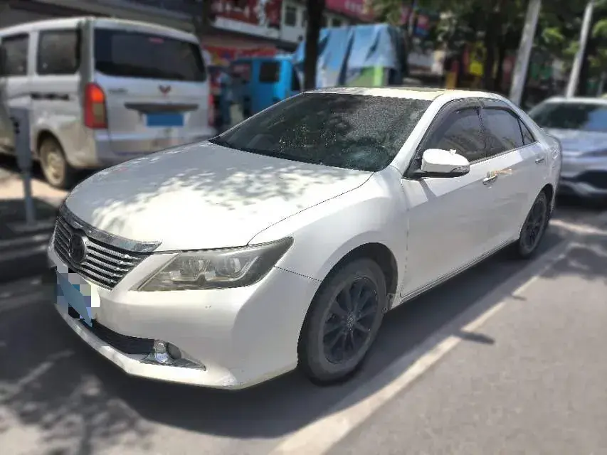 2013 Toyota Camry 2.0L 148HP L4 4AT