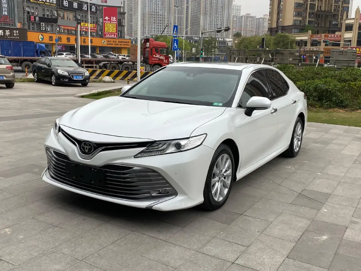 2018 Toyota Camry 2.0L 169HP L4 6AT