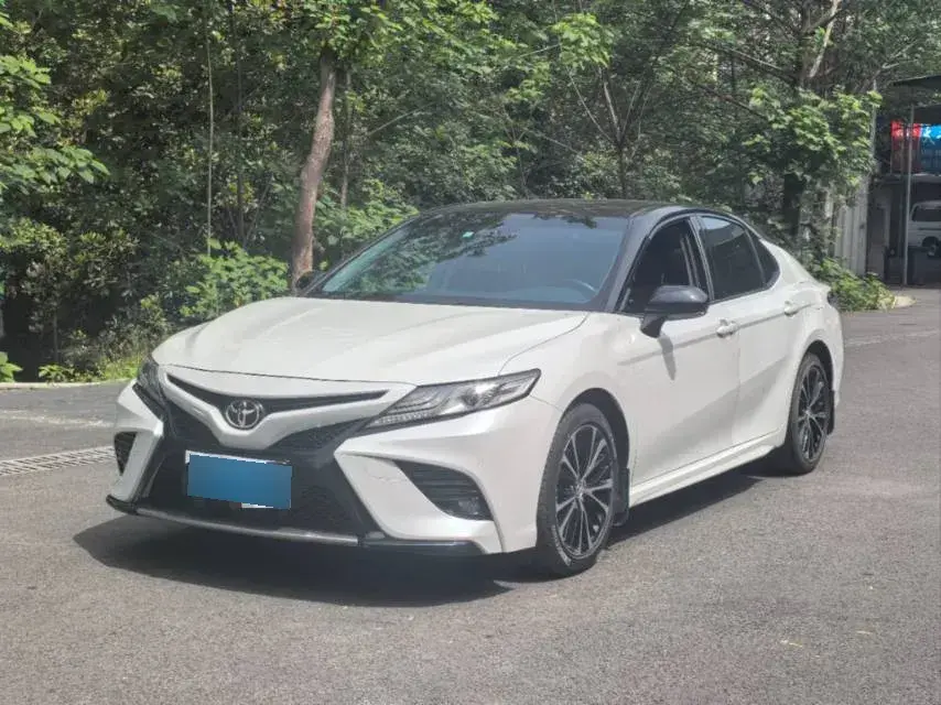 2018 Toyota Camry 2.0L 169HP L4 6AT