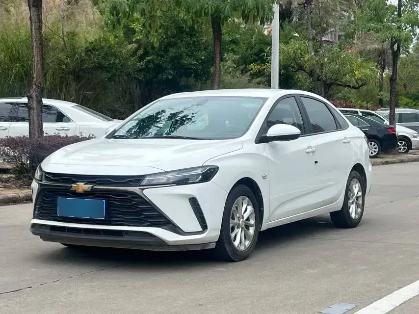 2023 Chevrolet Monza 1.5L 113HP L4 6DCT