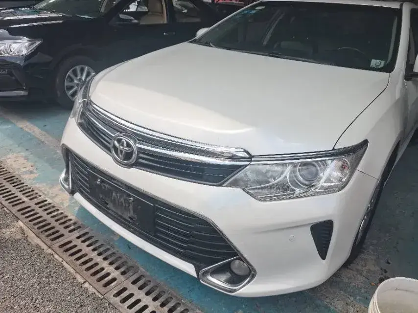 2016 Toyota Camry 2.0L 167HP L4 6AT