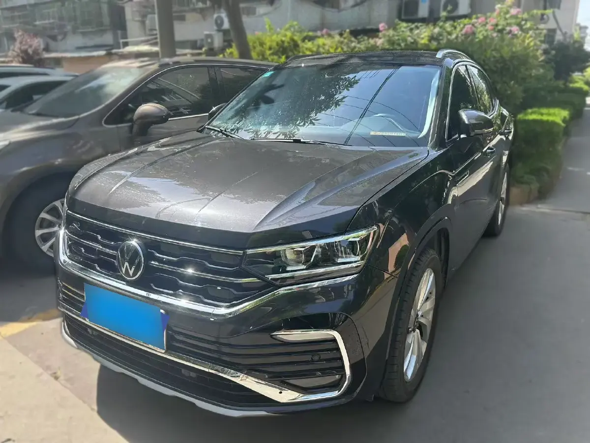 2020 Volkswagen Tayron X 2.0T 186HP L4 7DCT