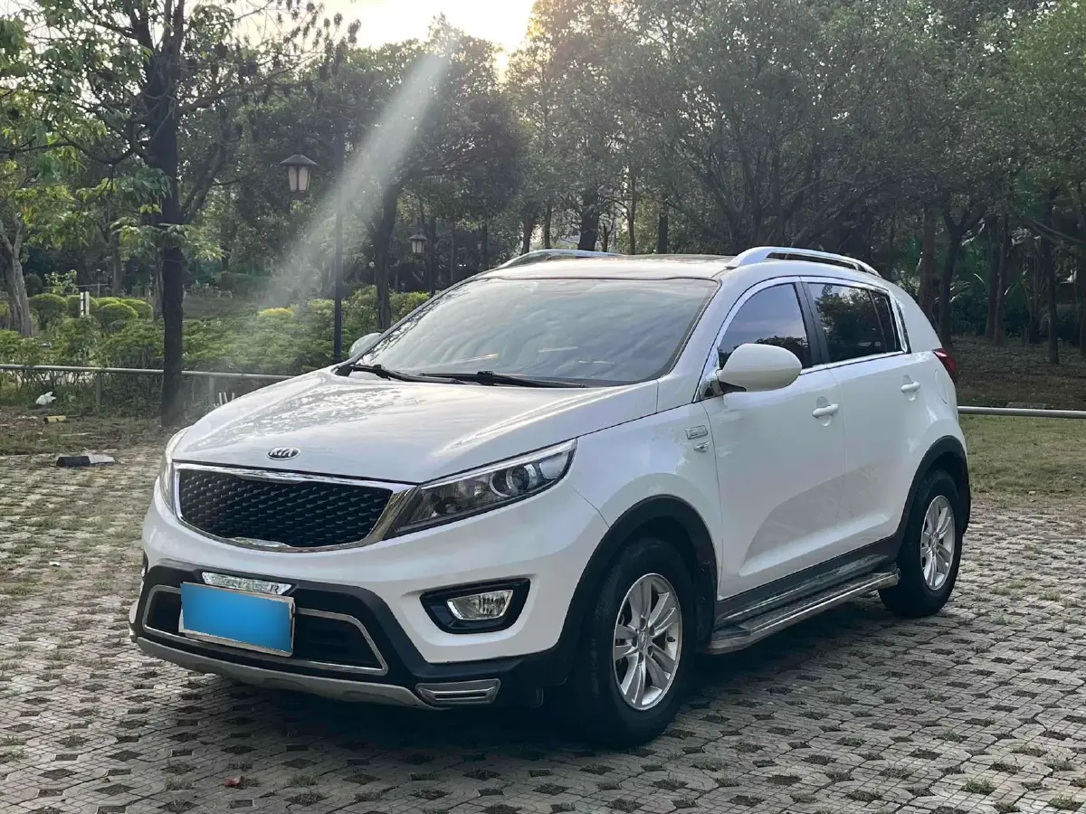 2015 Kia Sportage R 2.0L 165HP L4 6AT