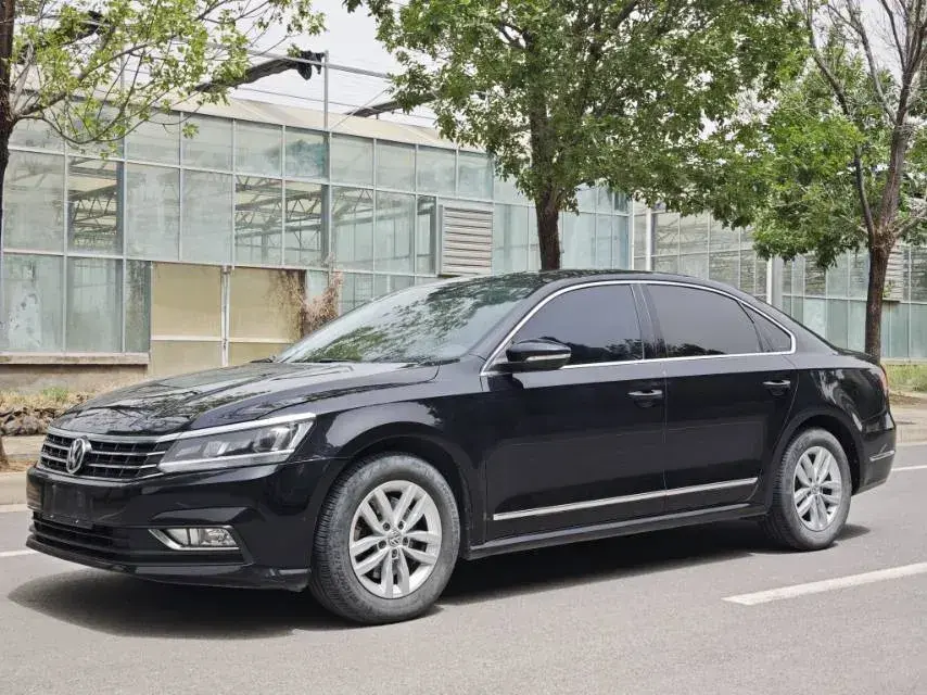 2016 Volkswagen Passat 1.4T 150HP L4 7DCT