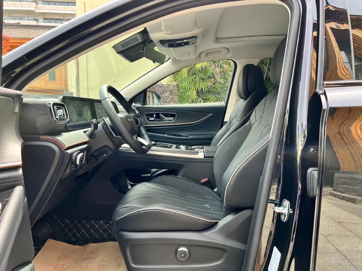 2023 Chery Tiggo 9 2.0T 261HP L4 8AT,autocango,china used car exporter,china ev exporter,chinese used car exporter,chinese used ev exporter