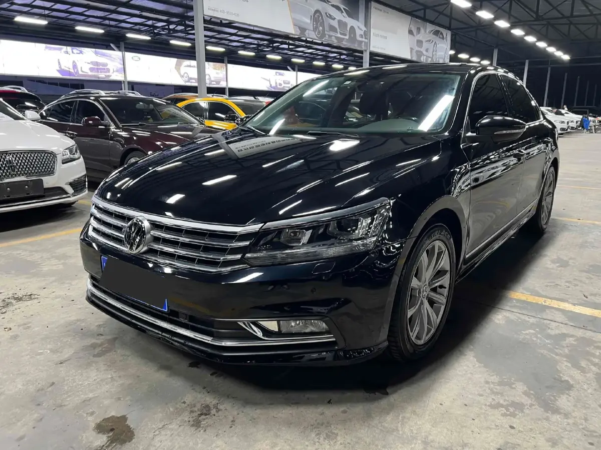 2016 Volkswagen Passat 1.8T 180HP L4 7DCT