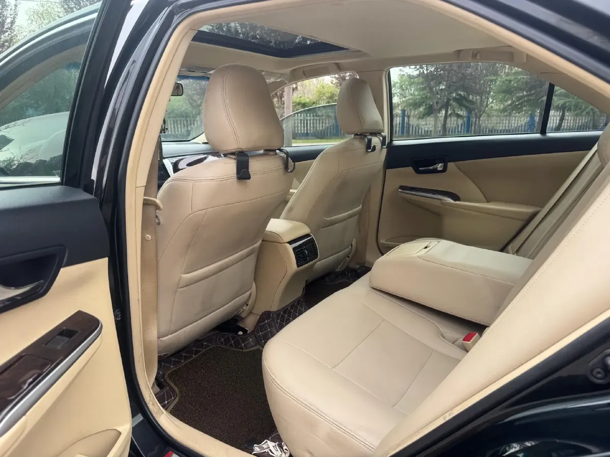 2016 Toyota Camry 2.0L 167HP L4 6AT,autocango,china used car exporter,china ev exporter,chinese used car exporter,chinese used ev exporter