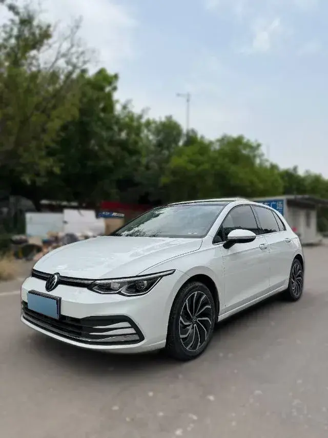 2023 Volkswagen Golf 1.4T 150HP L4 7DCT