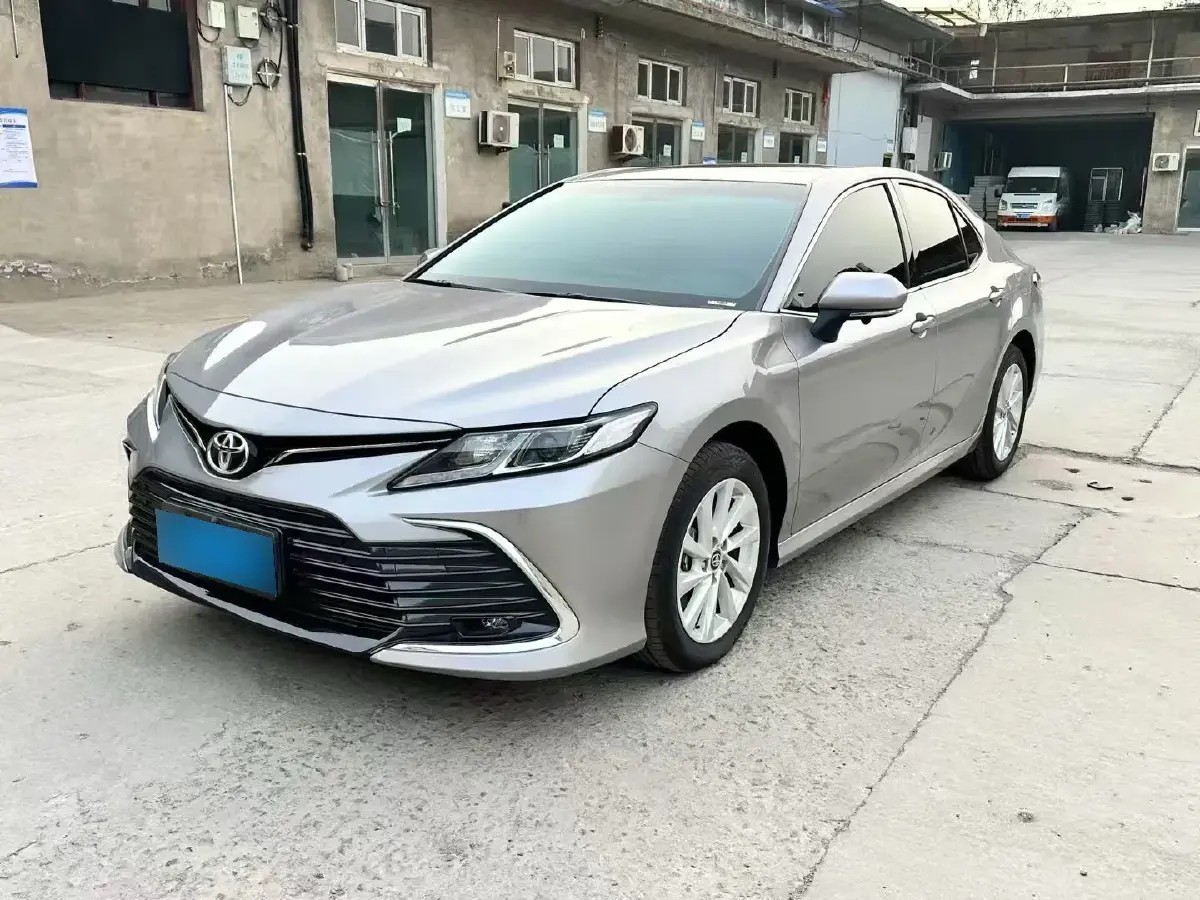 2023 Toyota Camry 2.0L 177HP L4 CVT