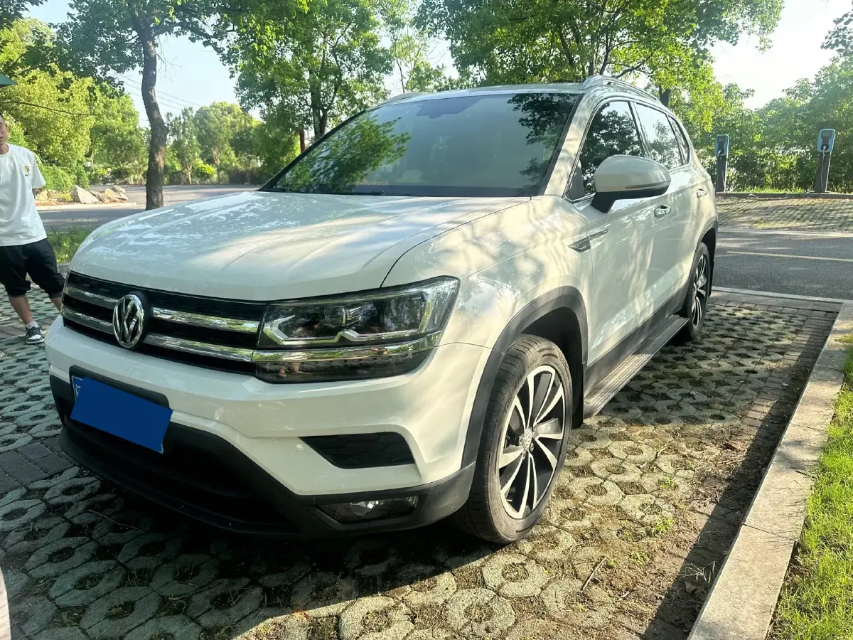 2021 Volkswagen Tharu 1.4T 150HP L4 7DCT
