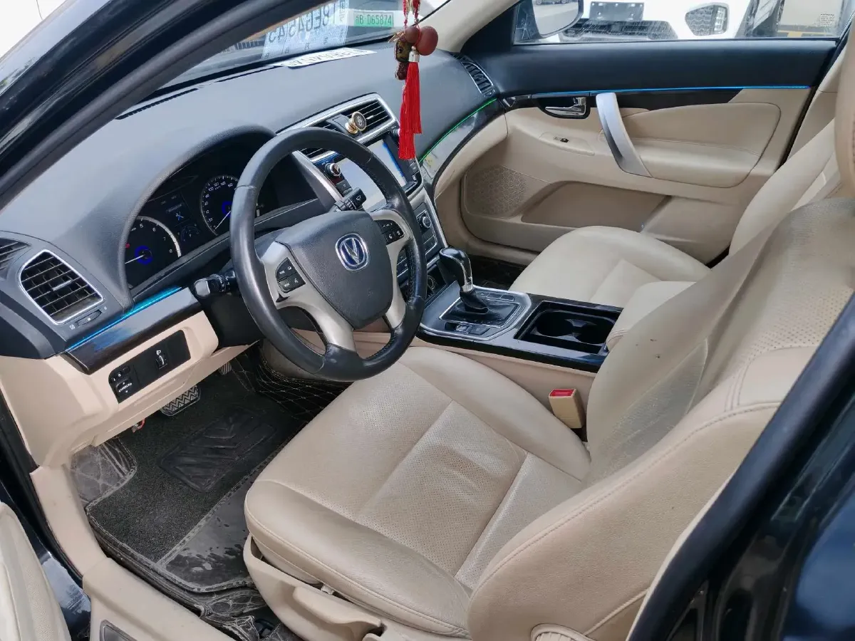 2016 ChangAn Raeton 1.8T 177HP L4 6AT,autocango,china used car exporter,china ev exporter,chinese used car exporter,chinese used ev exporter