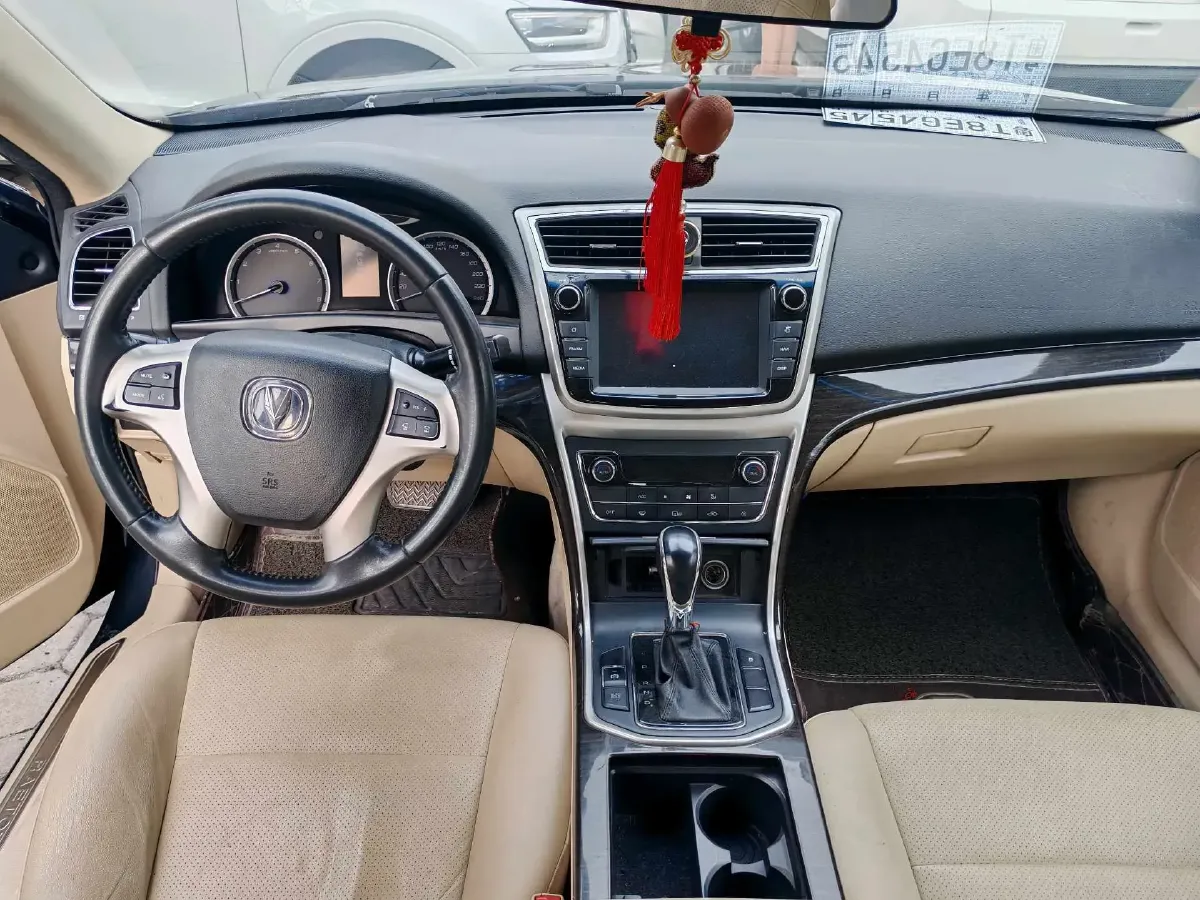 2016 ChangAn Raeton 1.8T 177HP L4 6AT,autocango,china used car exporter,china ev exporter,chinese used car exporter,chinese used ev exporter