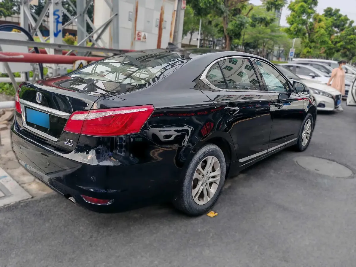 2016 ChangAn Raeton 1.8T 177HP L4 6AT,autocango,china used car exporter,china ev exporter,chinese used car exporter,chinese used ev exporter