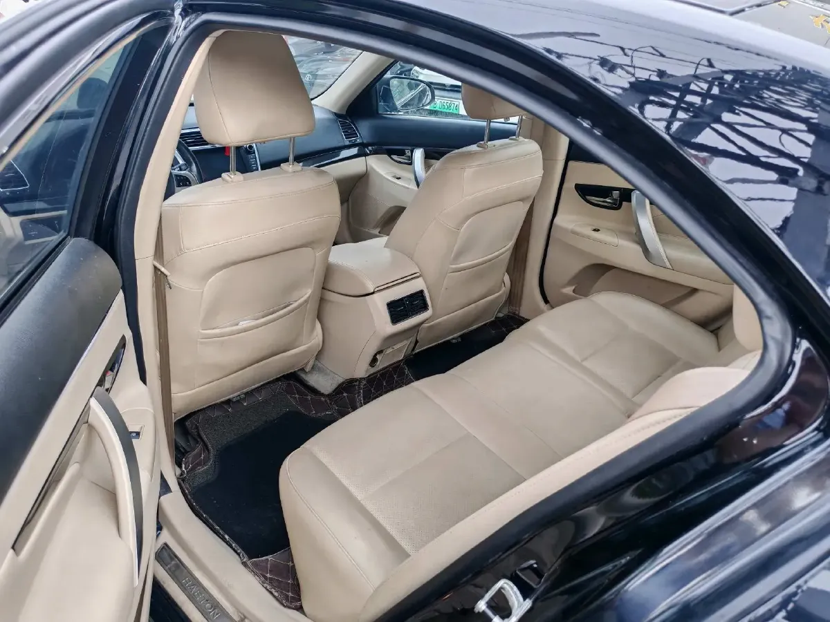 2016 ChangAn Raeton 1.8T 177HP L4 6AT,autocango,china used car exporter,china ev exporter,chinese used car exporter,chinese used ev exporter