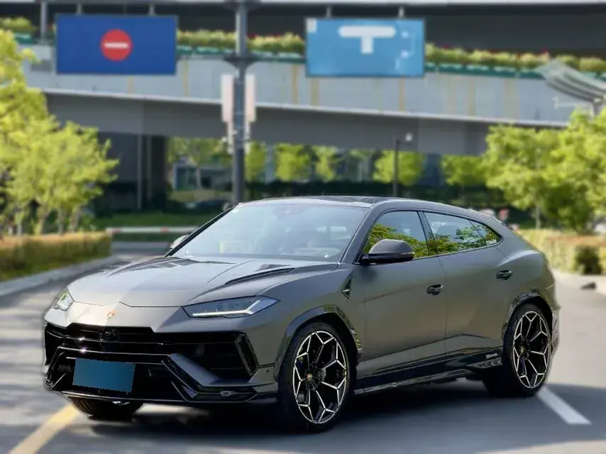 2023 Lamborghini Urus 4.0T 641HP V8 8AT