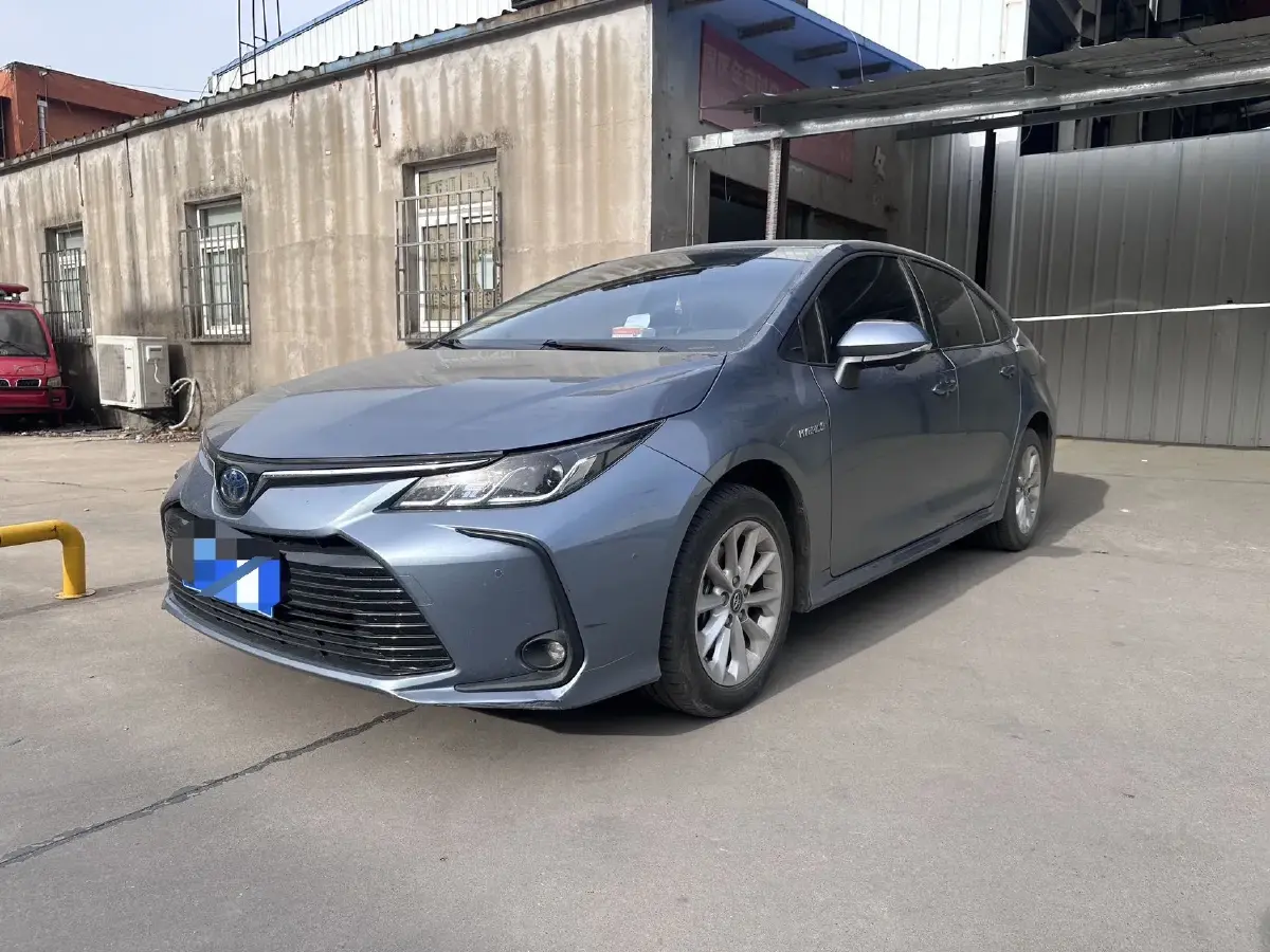 2021 Toyota Corolla 1.8L 98HP L4 E-CVT Hybrid