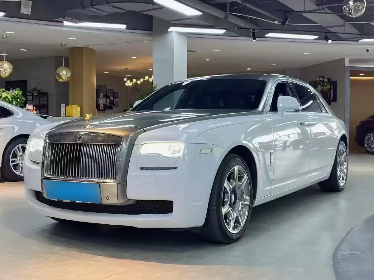 2014 Rolls-Royce Ghost 6.6T 571HP V12 8AT