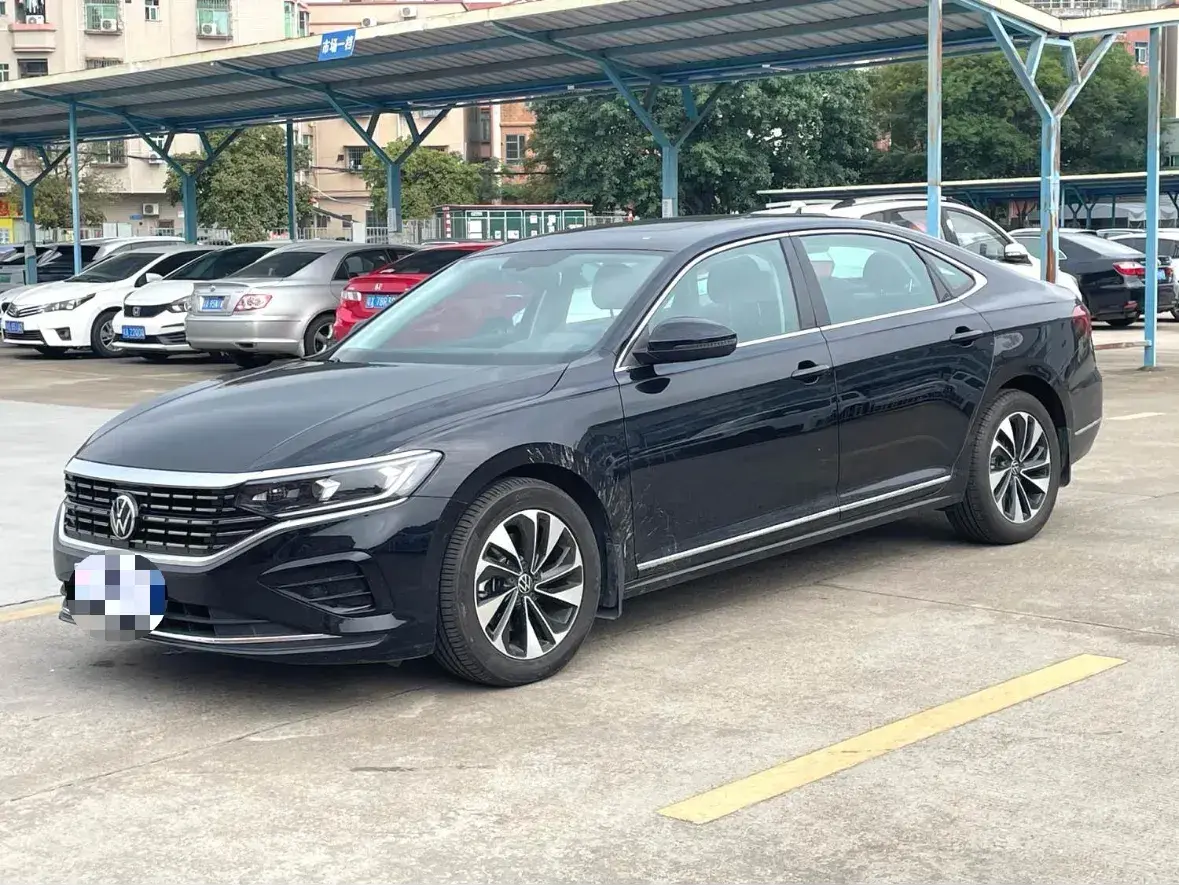2022 Volkswagen Passat 1.4T 150HP L4 7DCT