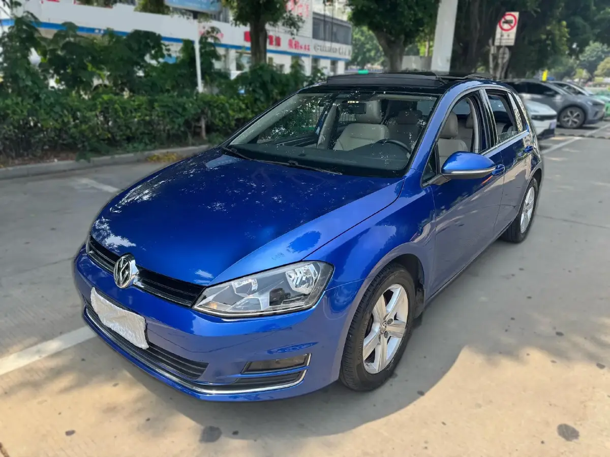 2014 Volkswagen Golf 1.4T 131HP L4 7DCT