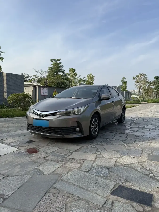 2018 Toyota Corolla 1.2T 116HP L4 CVT