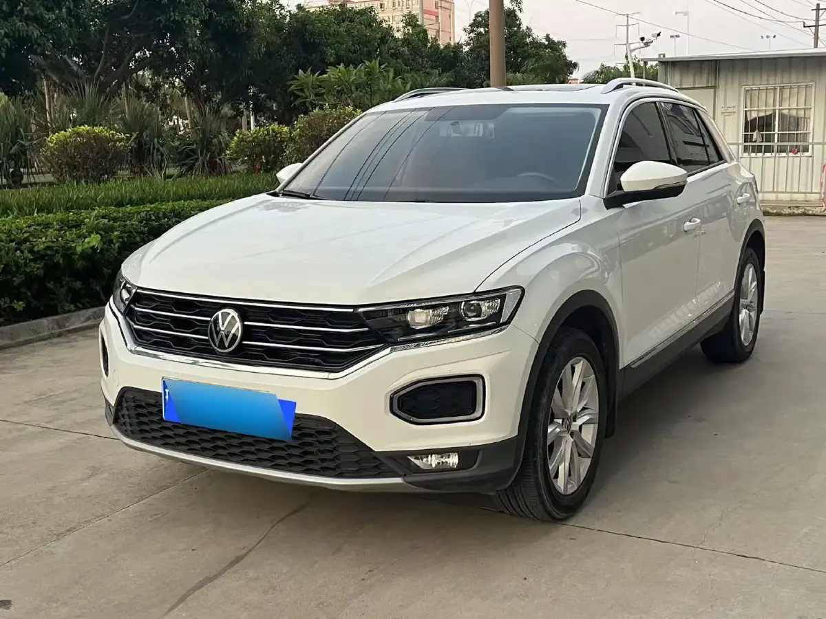2021 Volkswagen T-Roc 1.4T 150HP L4 7DCT