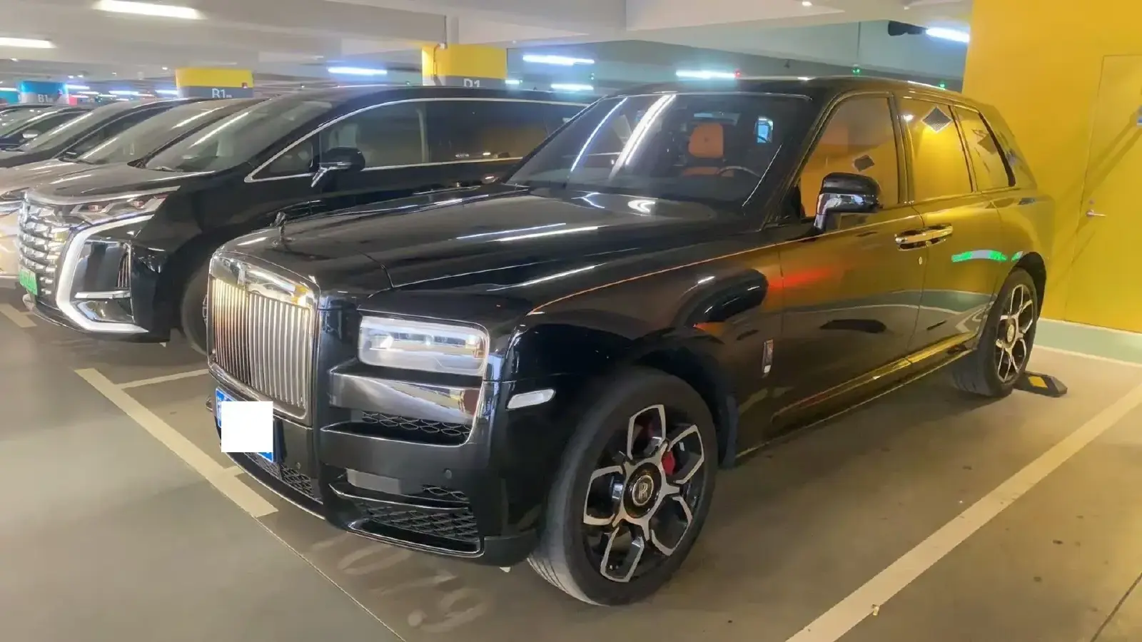 2020 Rolls-Royce Cullinan 6.7T 600HP V12 8AT