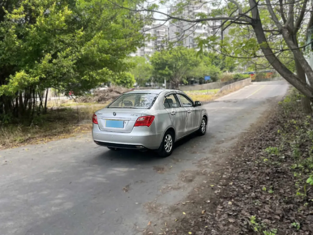 2012 ChangAn Alsvin V3 1.3L 94HP L4 5MT,autocango,china used car exporter,china ev exporter,chinese used car exporter,chinese used ev exporter