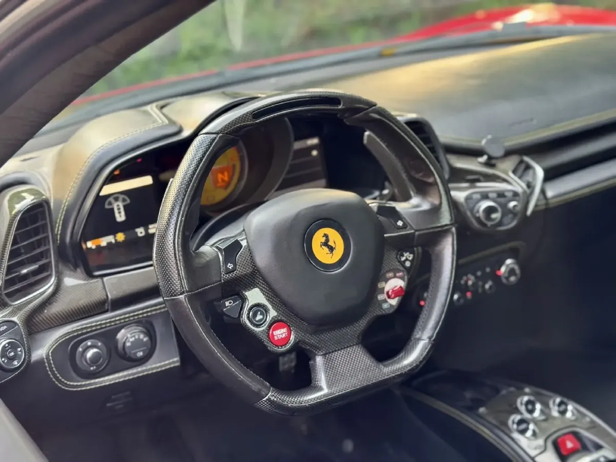 2012 Ferrari 458 4.5L 570HP V8 7DCT,autocango,china used car exporter,china ev exporter,chinese used car exporter,chinese used ev exporter