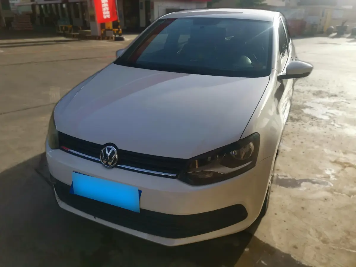 2018 Volkswagen Polo 1.5L 110HP L4 6AT