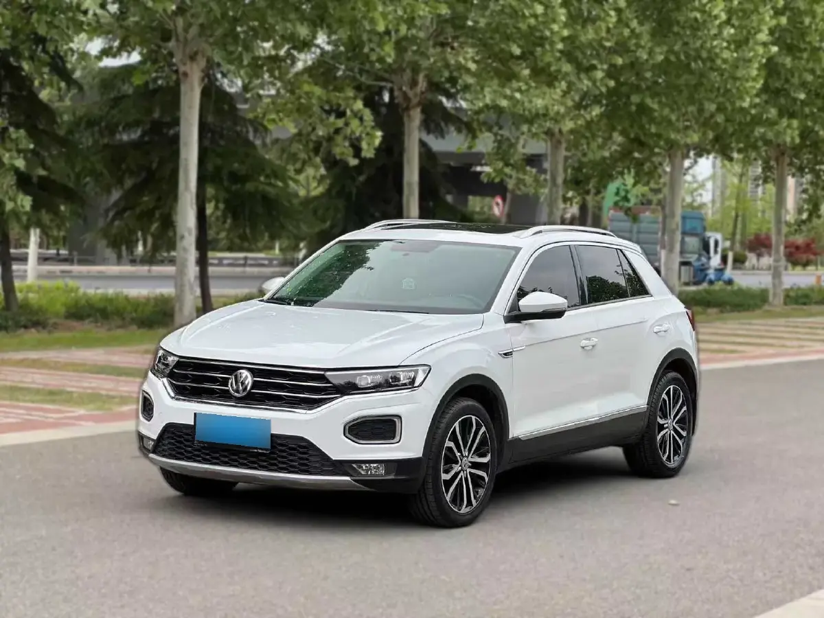 2019 Volkswagen T-Roc 1.4T 150HP L4 7DCT