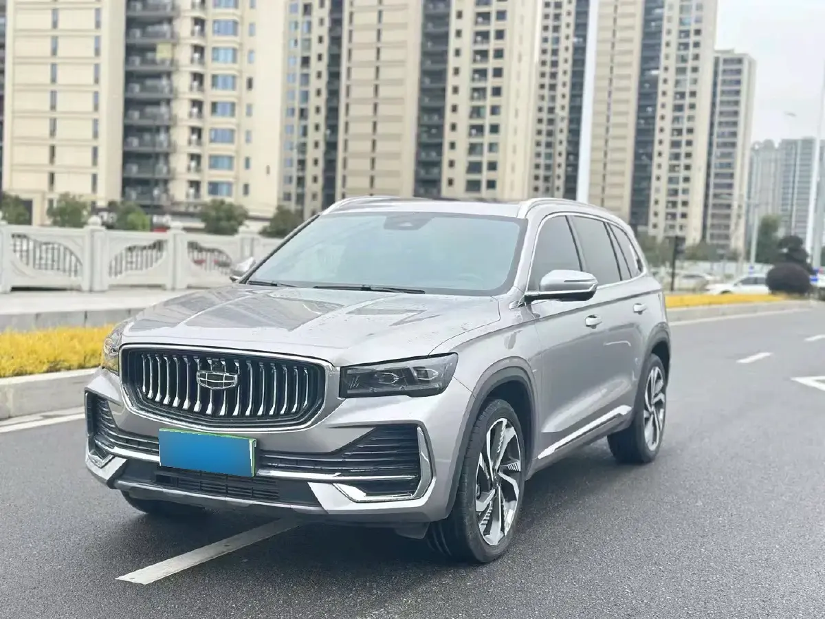 2024 Geely Monjaro 2.0T 238HP L4 8AT