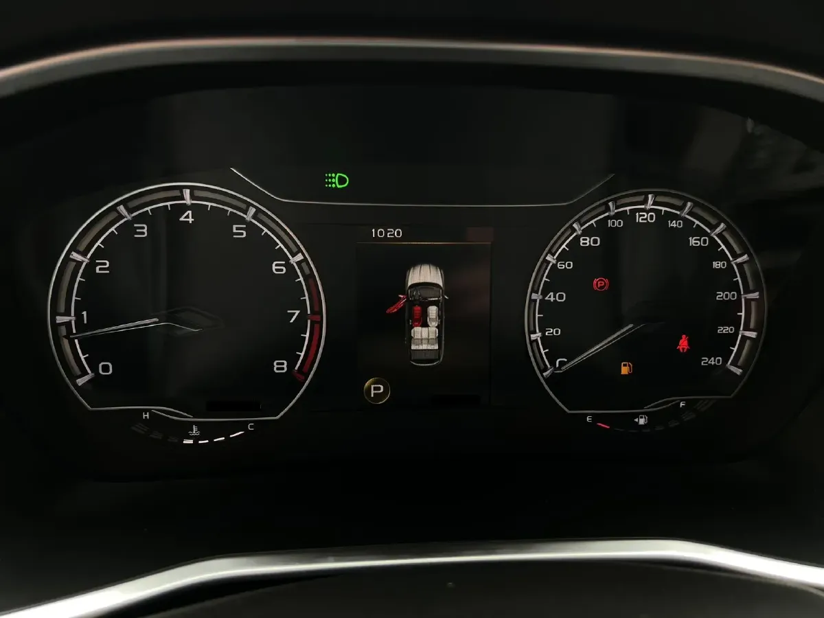 2021 Geely Coolray 1.4T 141HP L4 6DCT,autocango,china used car exporter,china ev exporter,chinese used car exporter,chinese used ev exporter