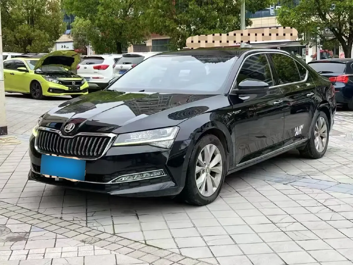 2019 Skoda Superb 1.4T 150HP L4 7DCT