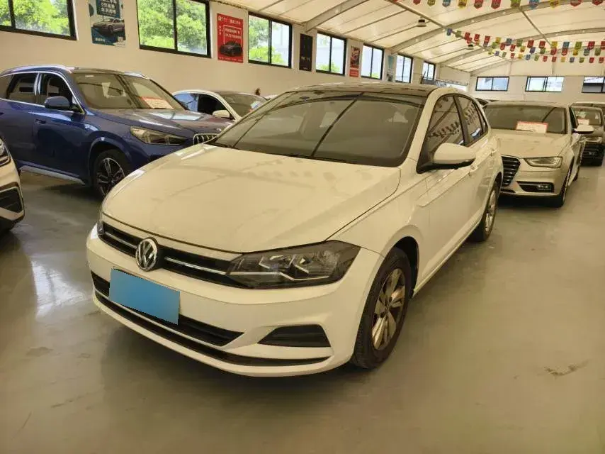 2023 Volkswagen Polo 1.5L 113HP L4 6AT