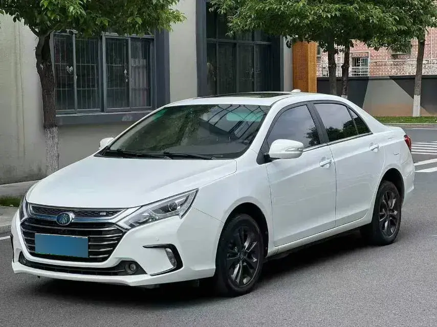 2017 BYD Qin 1.5T 154HP L4 6DCT PHEV 15.2KWH