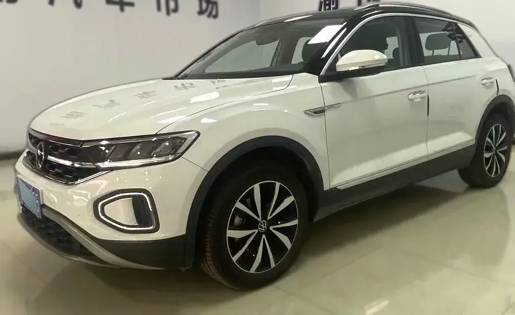 2023 Volkswagen T-Roc 1.4T 150HP L4 7DCT