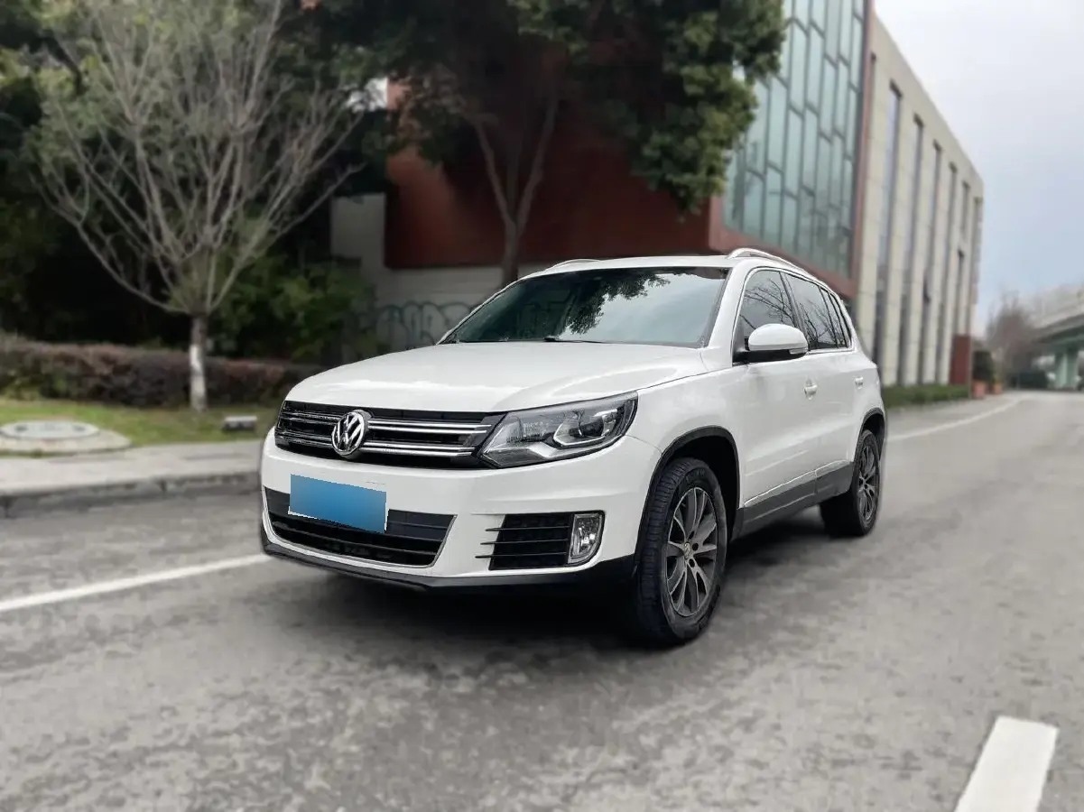 2015 Volkswagen Tiguan 1.8T 160HP L4 6AT