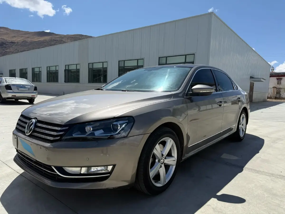 2011 Volkswagen Passat 1.8T 160HP L4 7DCT