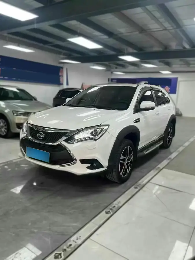 2015 BYD Tang 2.0T 205HP L4 6DCT PHEV