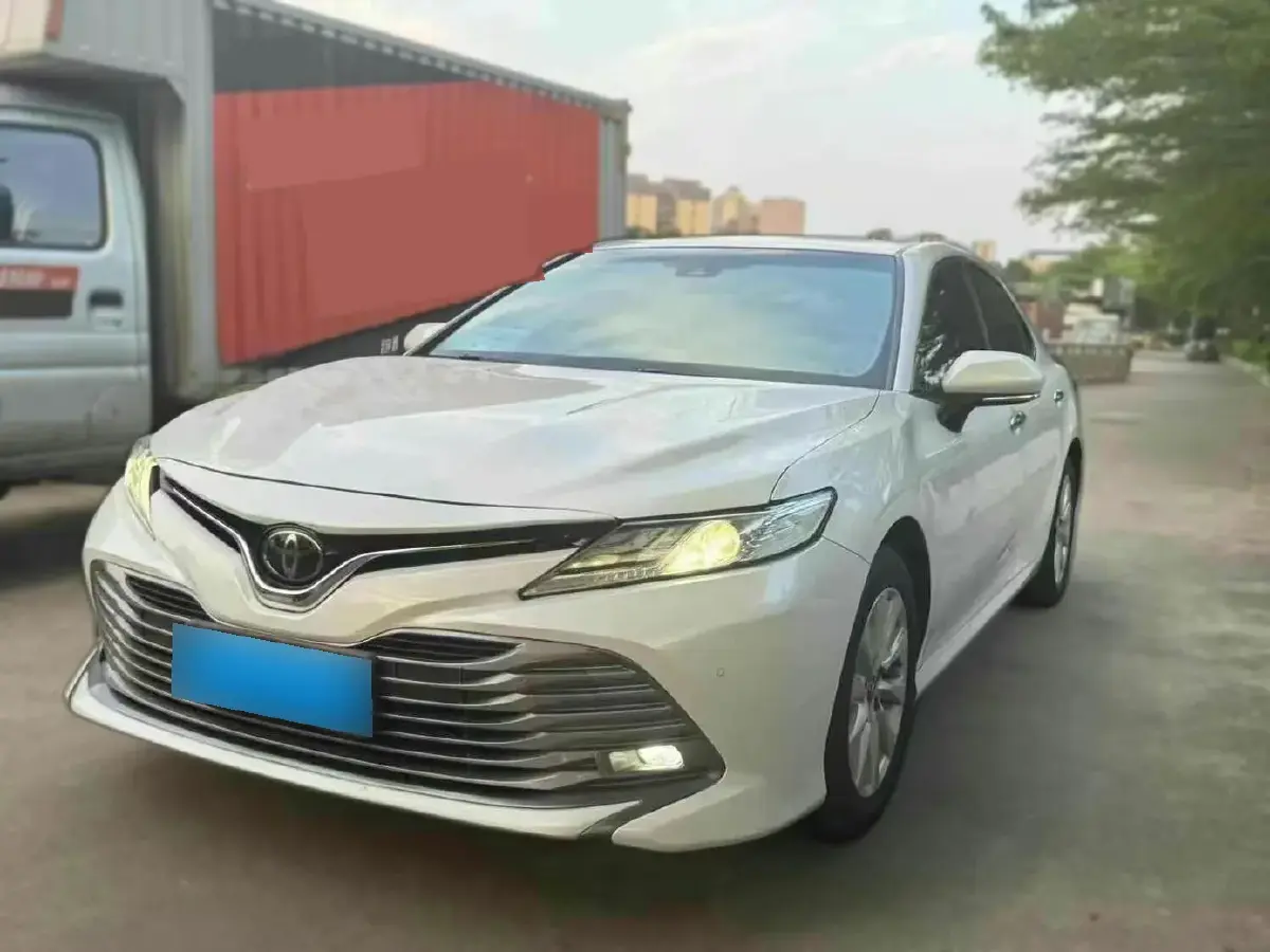 2019 Toyota Camry 2.0L 178HP L4 CVT