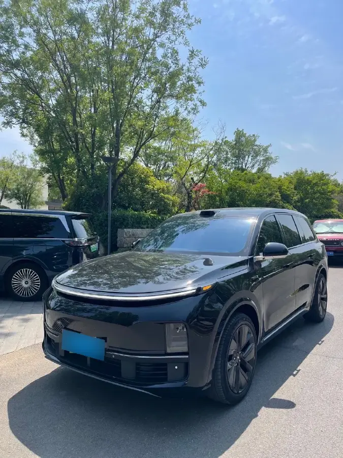 2022 Li L9 Range Extended 154HP REEV 42.6KWH