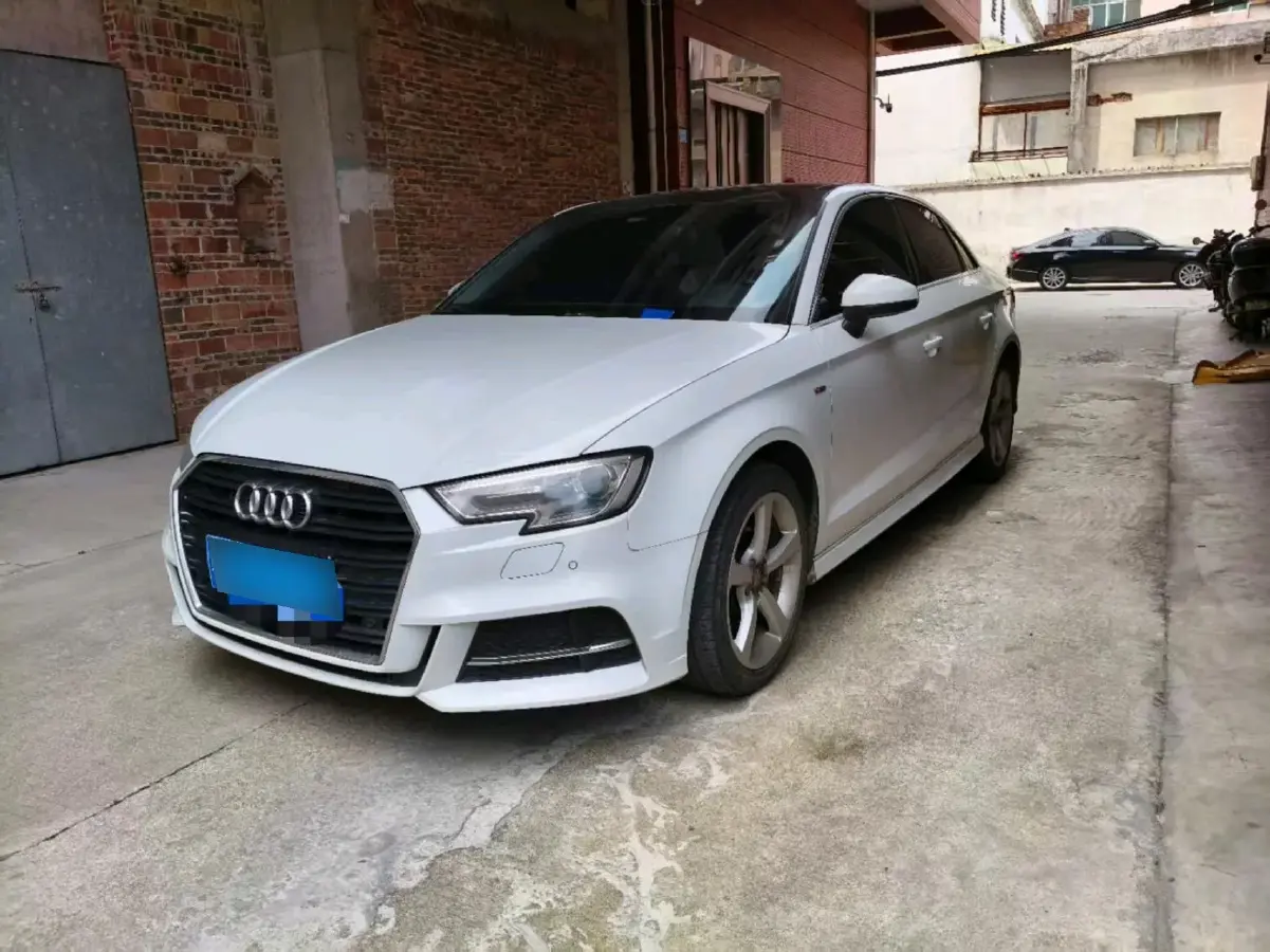 2017 Audi A3 1.4T 150HP L4 7DCT