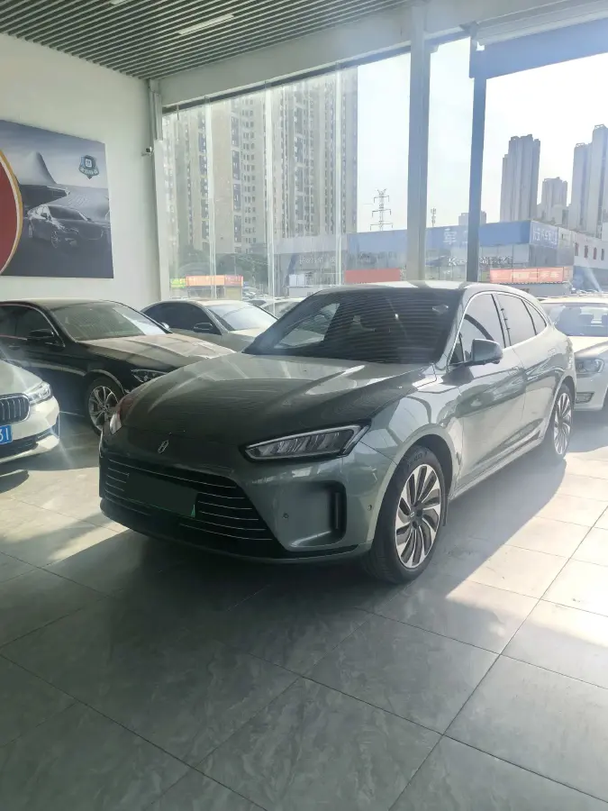 2022 HIMA AITO M5 Range Extended 125HP REEV 40KWH