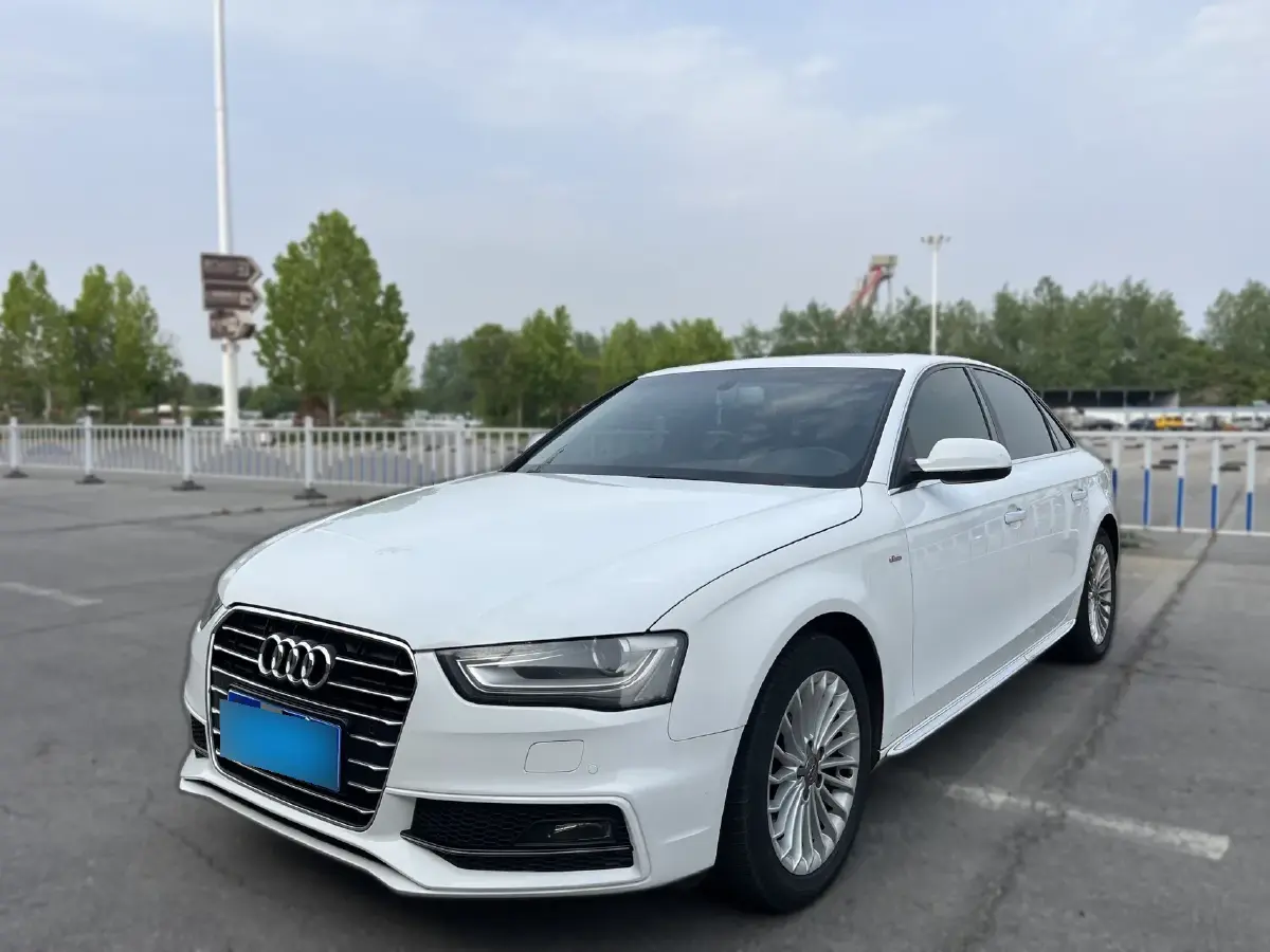 2016 Audi A4L 2.0T 180HP L4 CVT