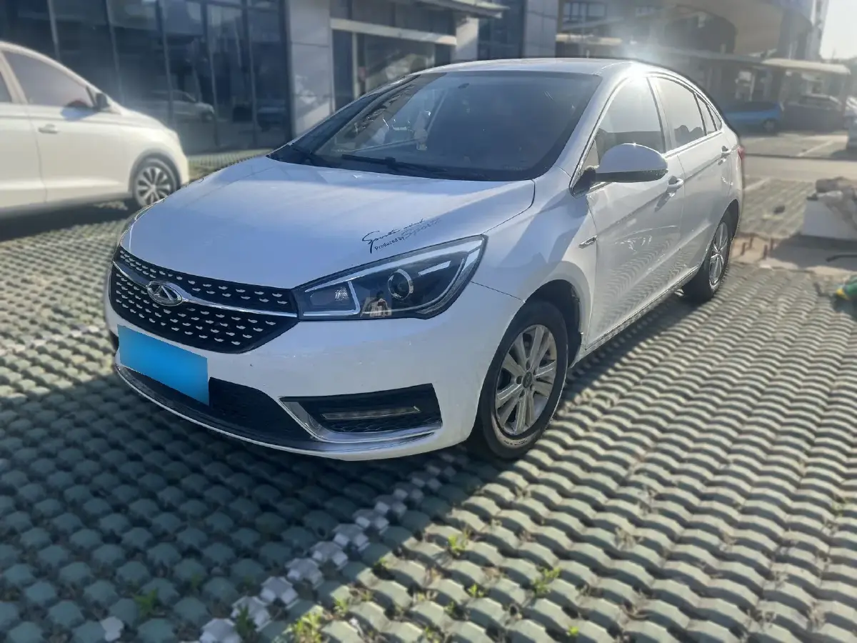 2016 Chery Arrizo 5 1.5L 116HP L4 CVT