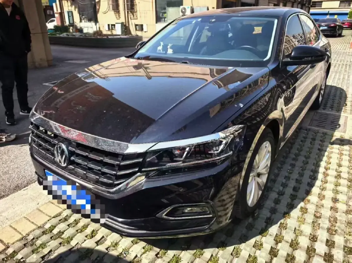 2019 Volkswagen Passat 2.0T 186HP L4 7DCT