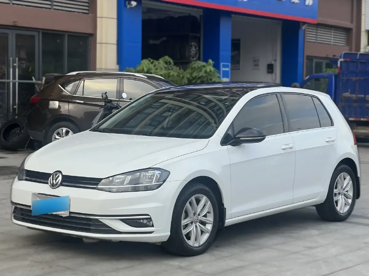 2018 Volkswagen Golf 1.4T 131HP L4 5MT